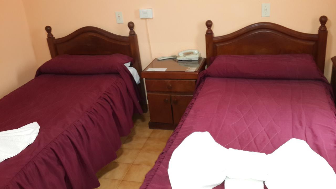 Gran Hotel Arauco Aimogasta Værelse billede